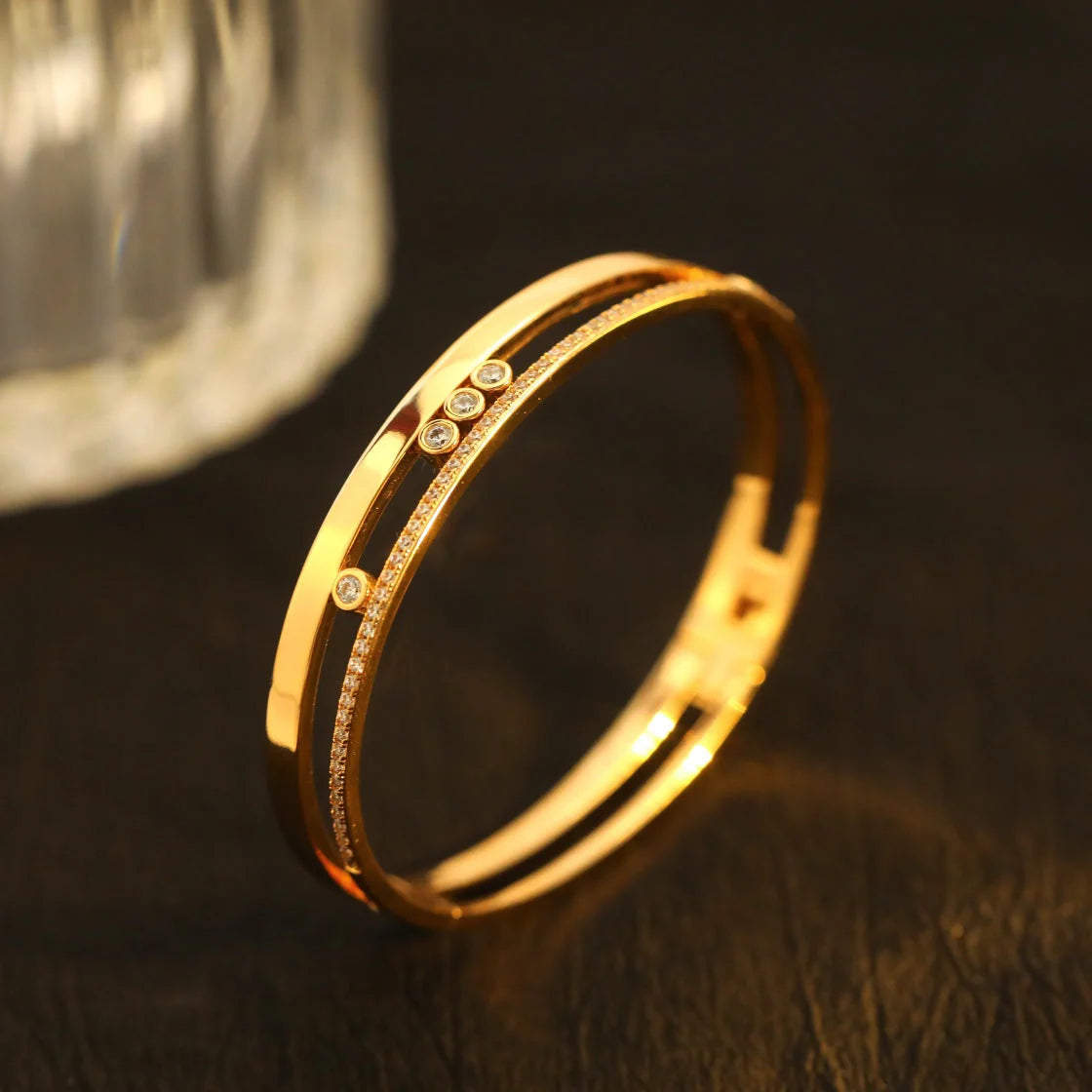 [Max Jewelry]Move Romane Diamond Bangle Bracelet