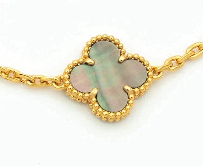[Max Jewelry ] CLOVER 5 MOTIF GRAY MOP BRACELET COLLECTION