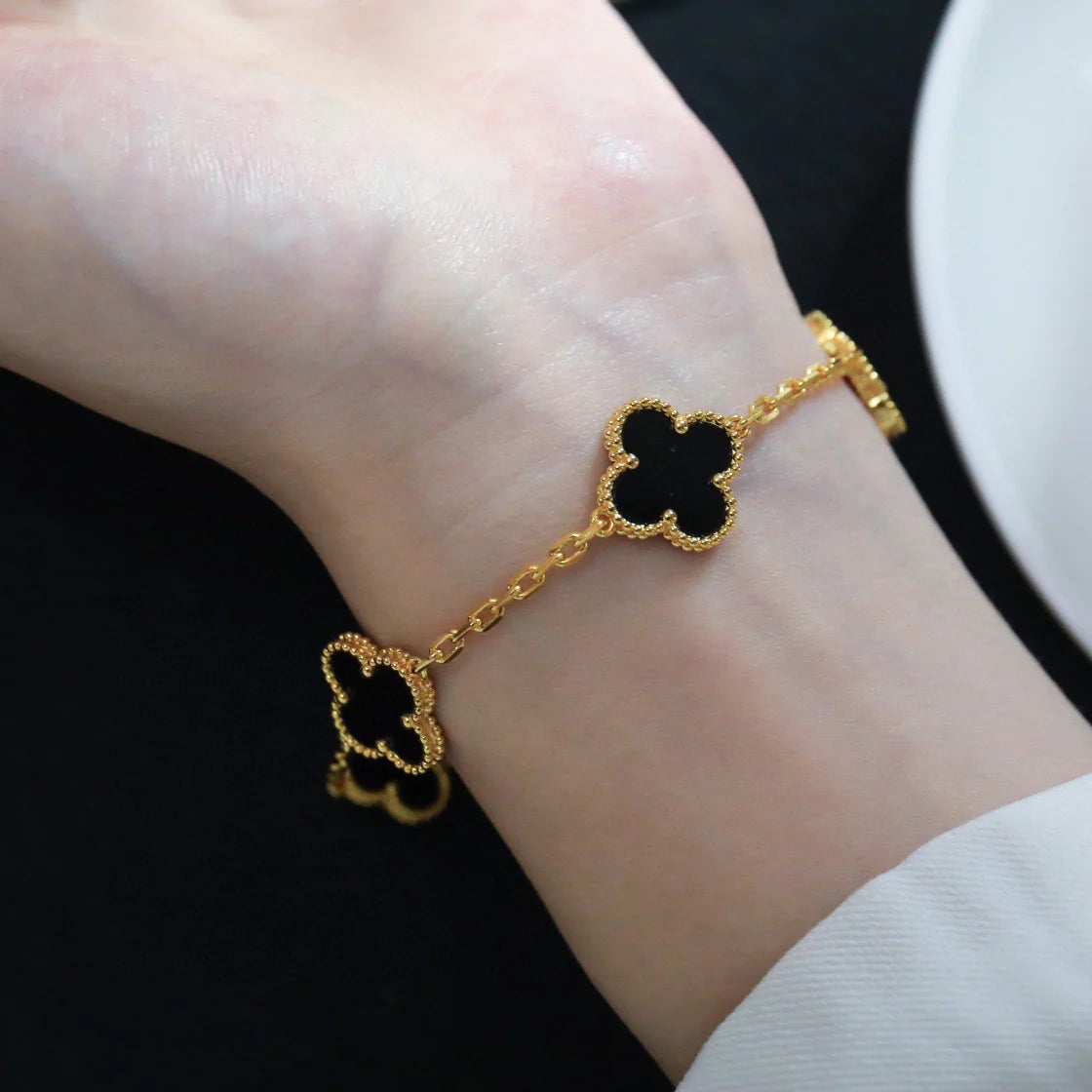 [Max Jewelry ] CLOVER 5 MOTIF ONYXS BRACELET COLLECTION