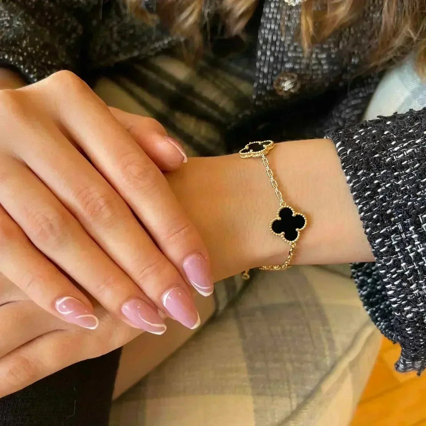 [Max Jewelry ] CLOVER 5 MOTIF ONYXS BRACELET COLLECTION