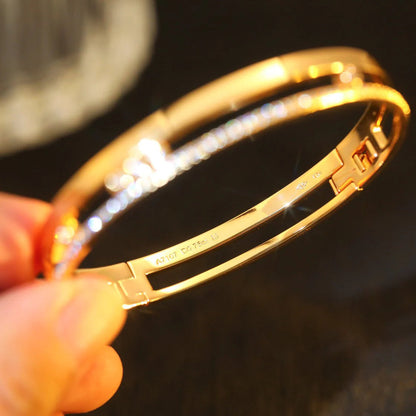 [Max Jewelry]Move Romane Diamond Bangle Bracelet