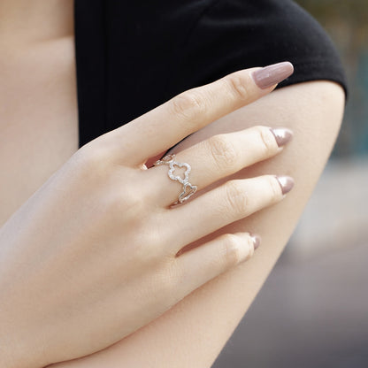 [Max Jewelry ]Hollow Design Four-Leaf Clover Flower Shape Ring
