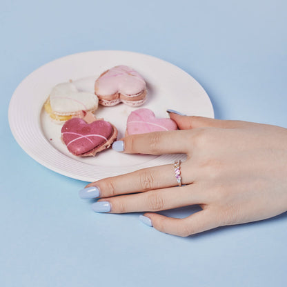 [Max Jewelry ]Delicate Vibrant Emerald Cut Daily Ring
