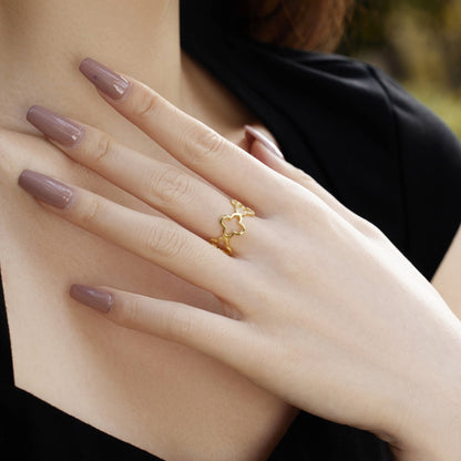 [Max Jewelry ]Hollow Design Four-Leaf Clover Flower Shape Ring