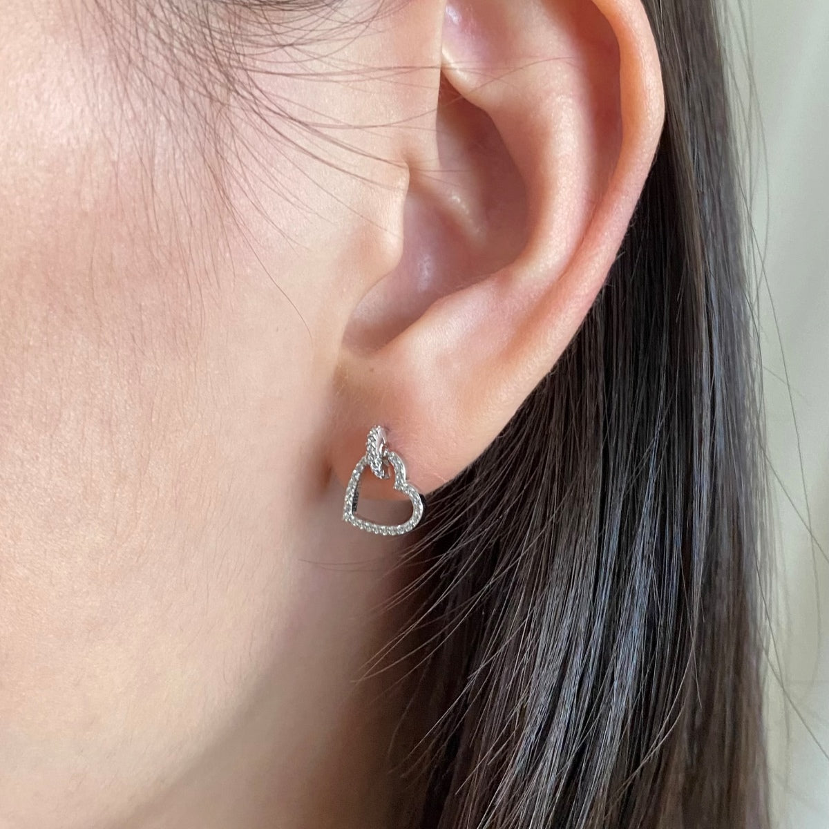 [Max Jewelry ]Dainty Heart Shape Earrings