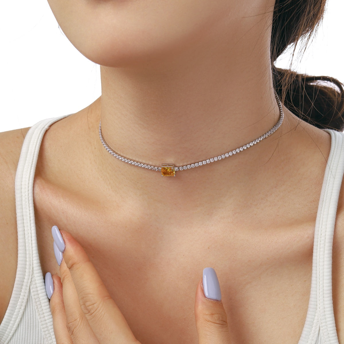 [Max Jewelry ]2.0 carat Ornate Emerald Cut Necklace