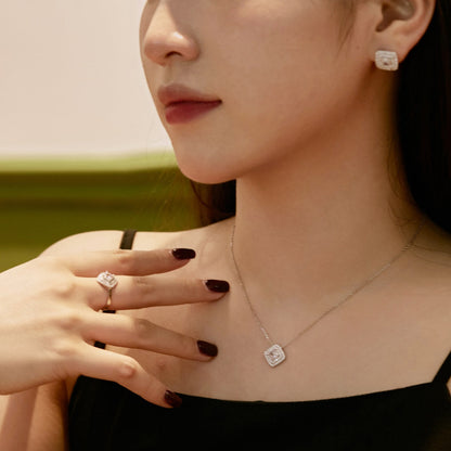 [Max Jewelry ]Sparkling Asscher Cut Necklace