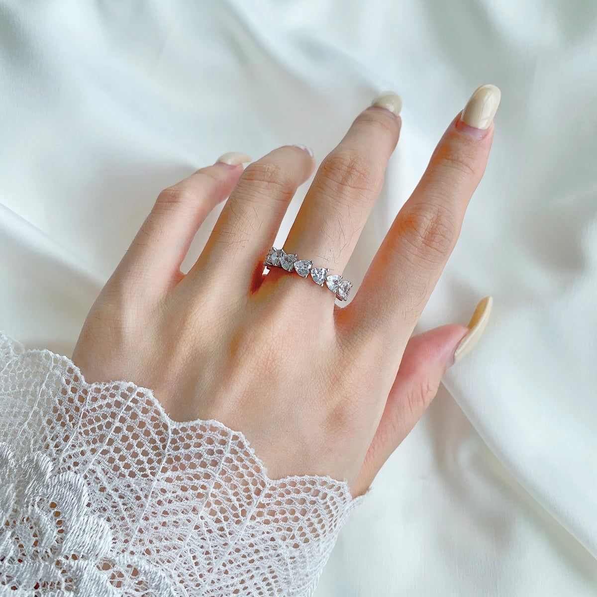 [Max Jewelry ]0.25 Carat Radiant Romance Heart Cut Lover Ring