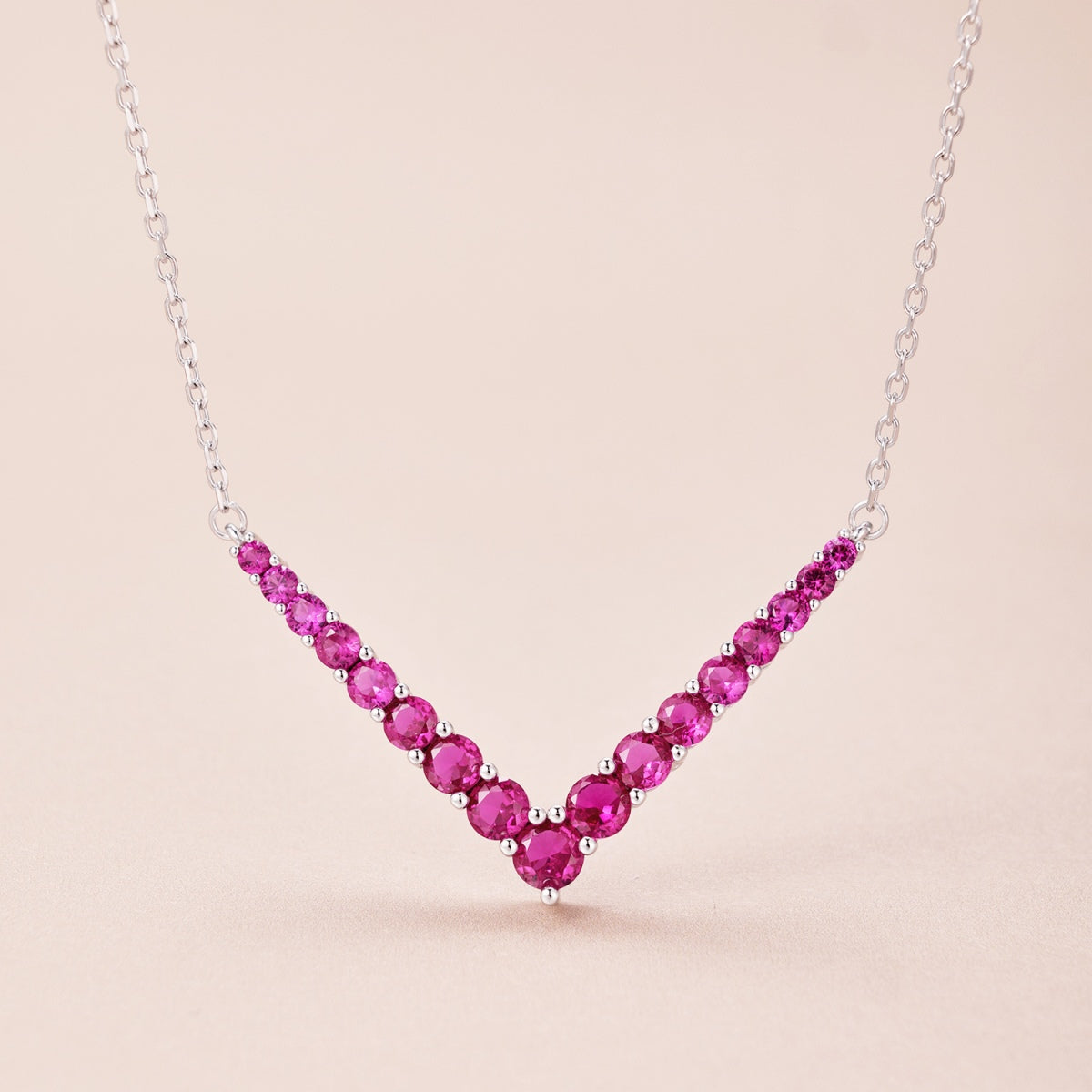 [Max Jewelry ]Ornate Round Cut Necklace