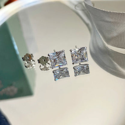 [Max Jewelry ]Ornate Square Shape Earrings