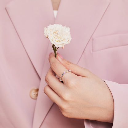 [Max Jewelry ]Unique Scintillating Round Cut Daily Ring