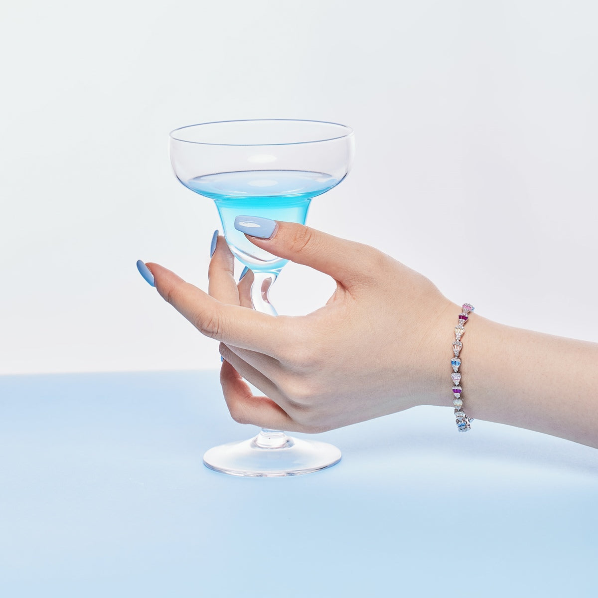 [Max Jewelry ]Radiant Water Drop Shape Daily Bracelet