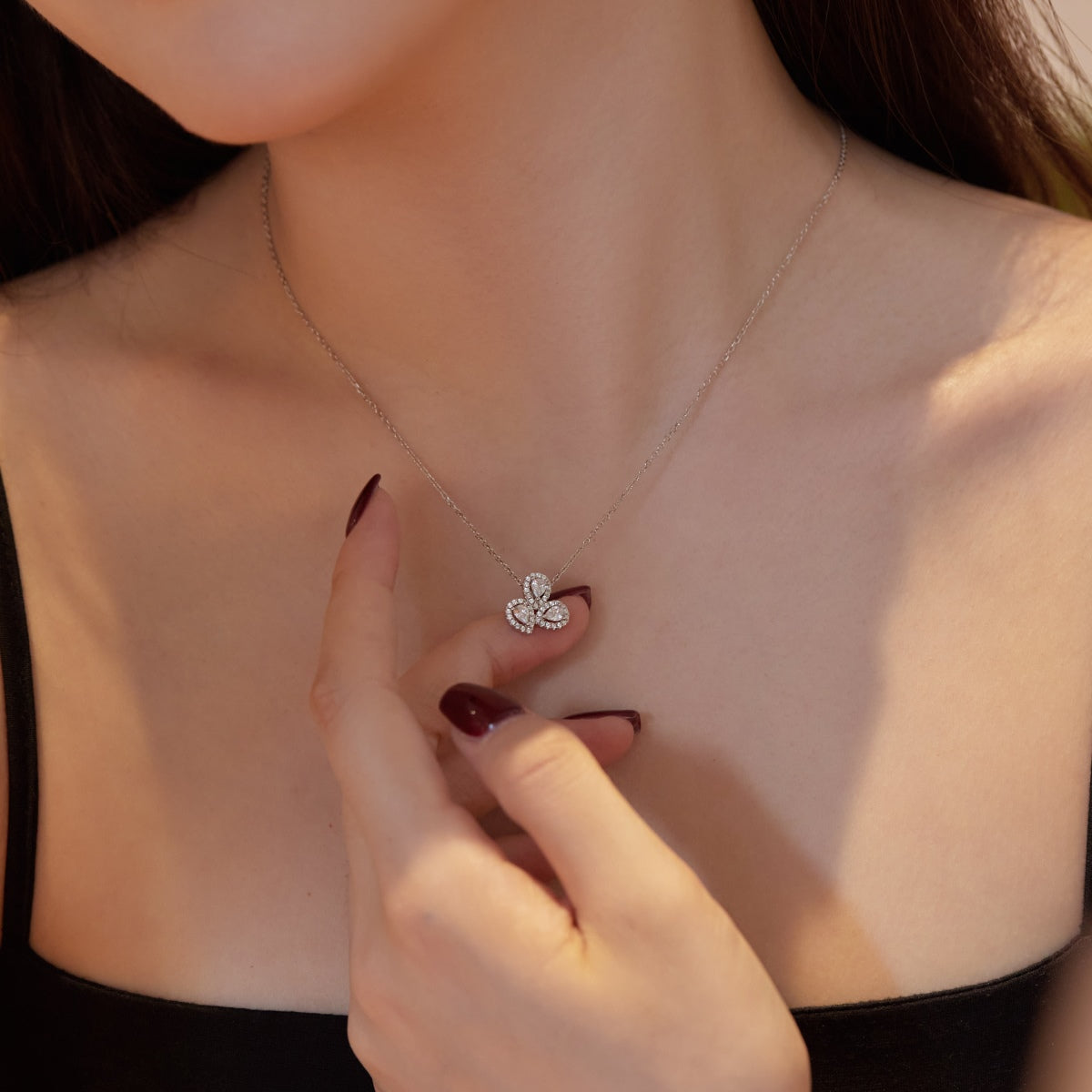 [Max Jewelry ]Elegant Flower Shape Pear Cut Necklace