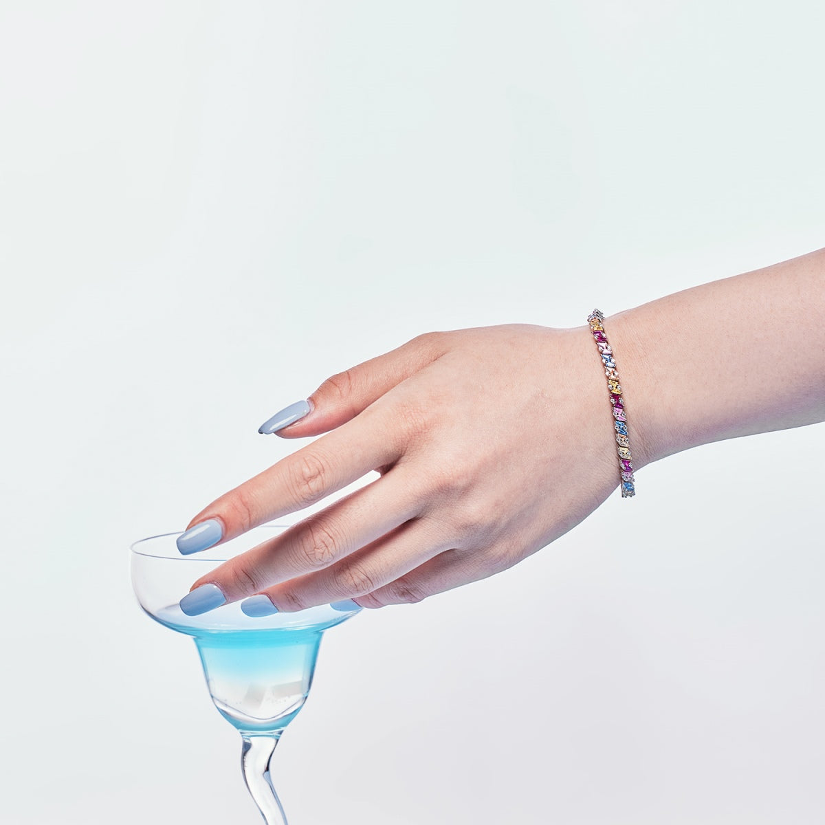 [Max Jewelry ]Ornate Sparkling Multi Cut Party Bracelet