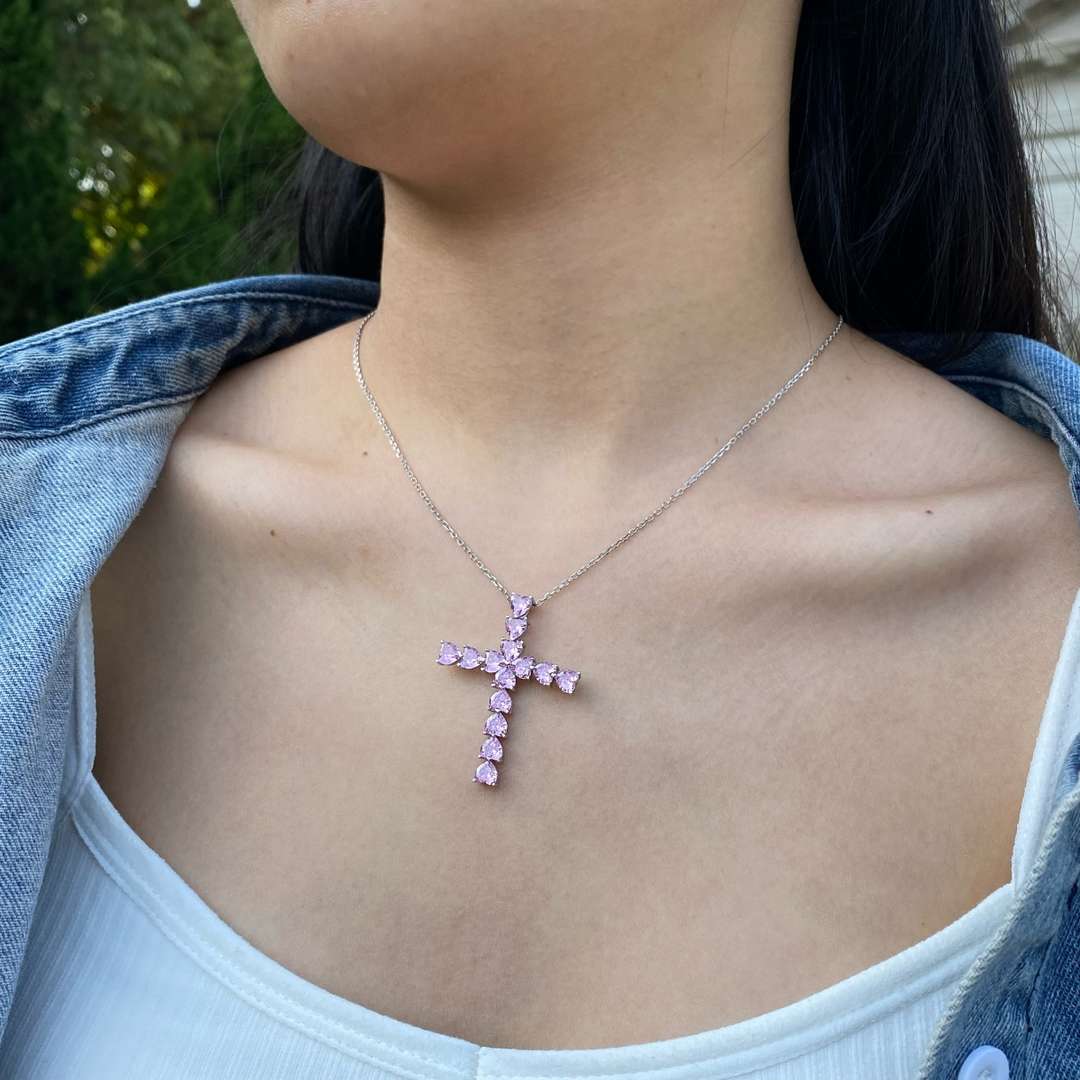 [Max Jewelry ]Radiant Cross Shape Necklace
