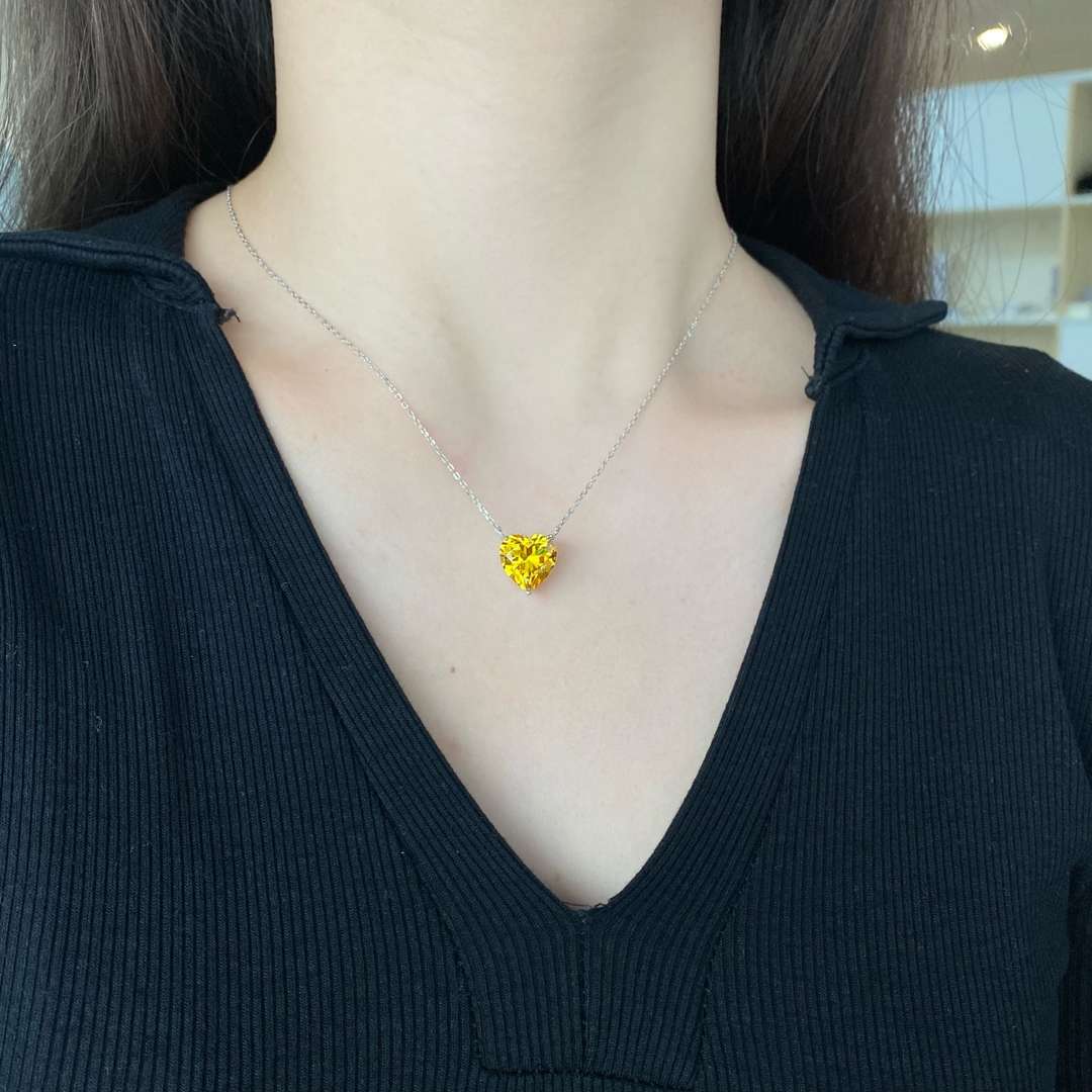 [Max Jewelry ]6.0 carat Radiant Heart Shape Necklace