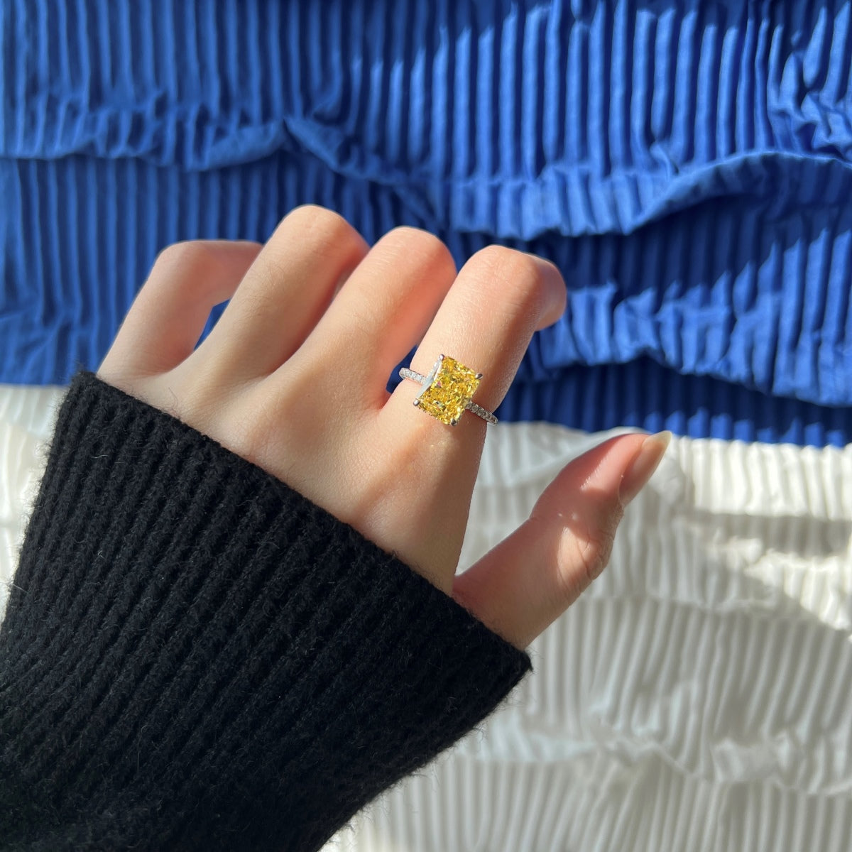 [Max Jewelry ]4.0 Carat Luxurious Engagement Ring