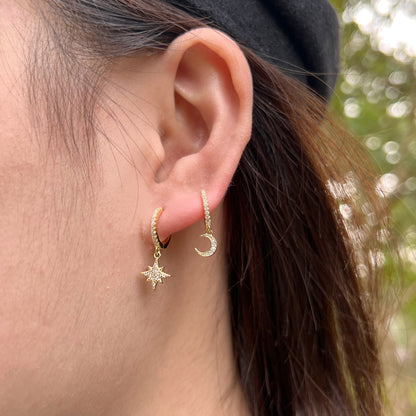 [Max Jewelry ]Star and Moon Asymmetric Earrings