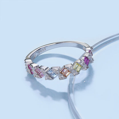 [Max Jewelry ]Delicate Vibrant Emerald Cut Daily Ring