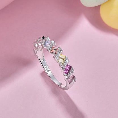 [Max Jewelry ]Delicate Vibrant Emerald Cut Daily Ring
