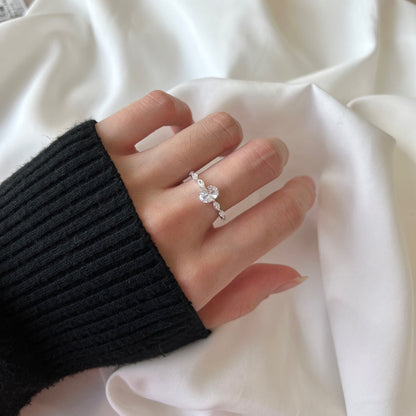 [Max Jewelry ]0.75 Carat Luxurious Vibrant Elongated Cushion Cut Daily Ring