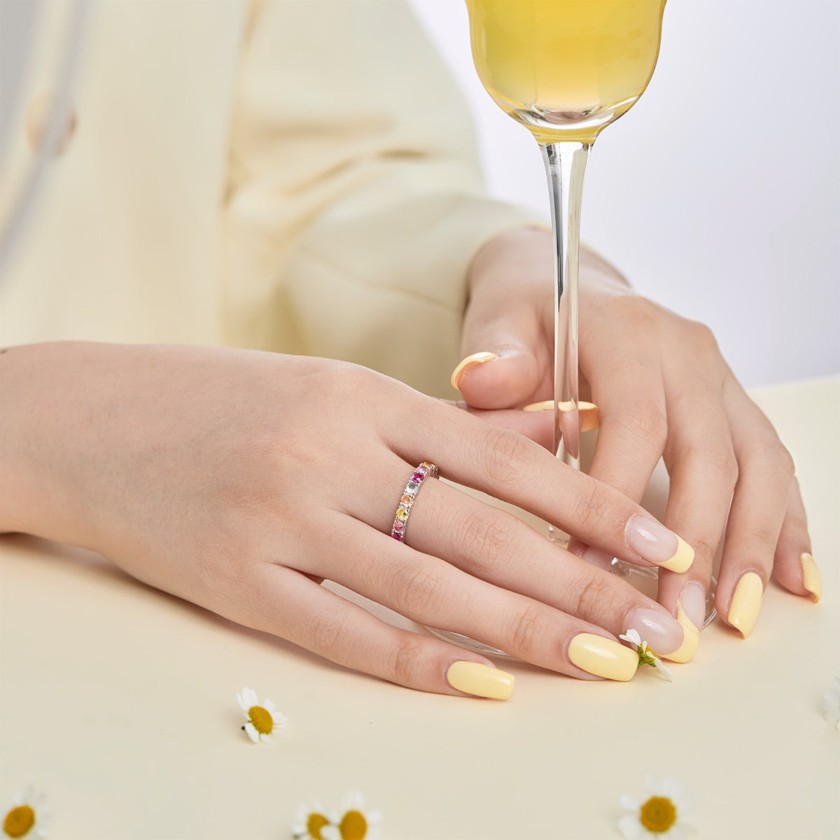 [Max Jewelry ]Dazzling Lustrous Round Cut Tennis Ring