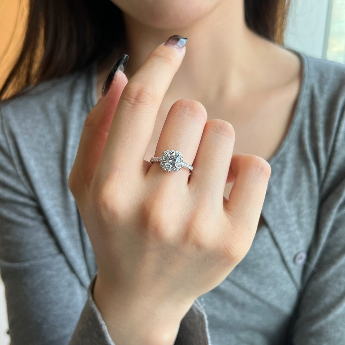[Max Jewelry ]Dazzling Resplendent Round Cut Wedding Ring