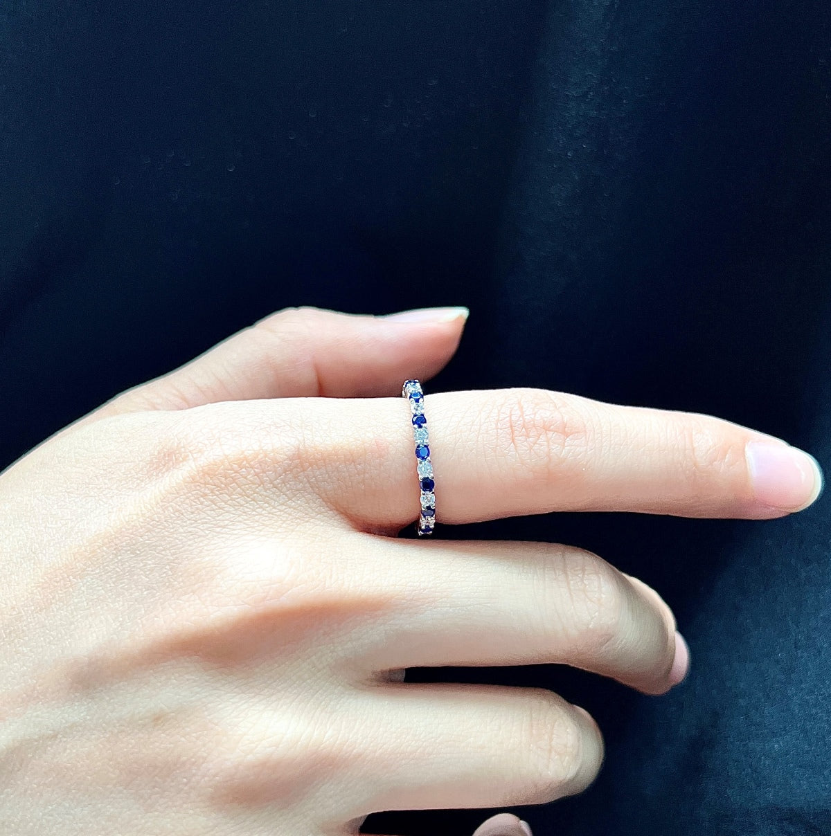 [Max Jewelry ]Exquisite Colorful Round Cut Tennis Ring