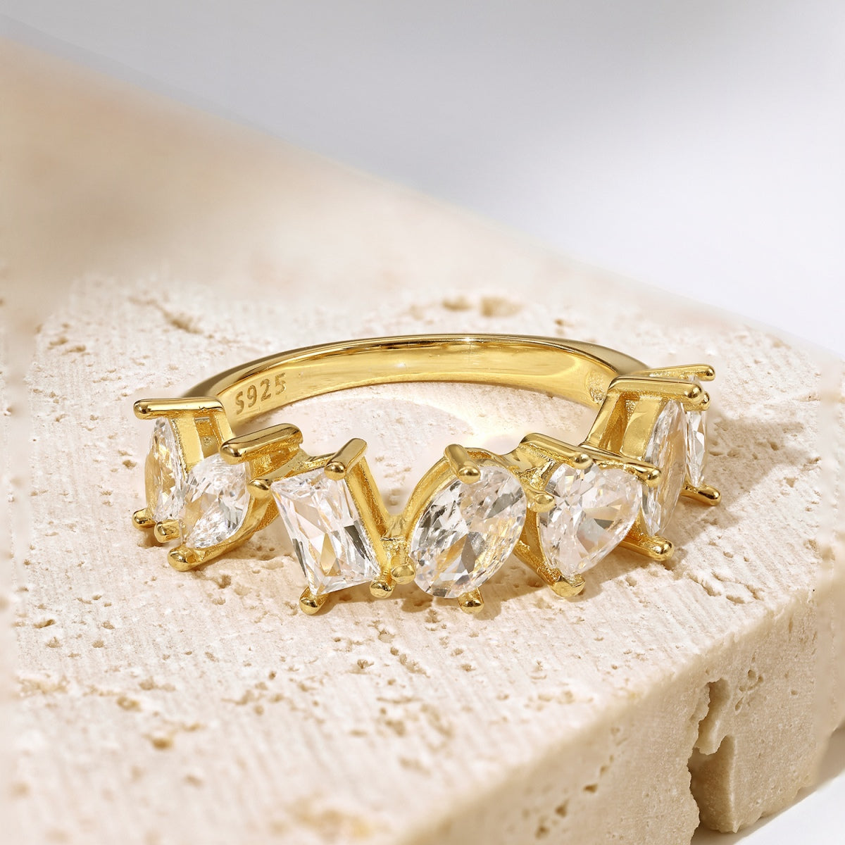 [Max Jewelry ]Delicate Multi Cut Ring