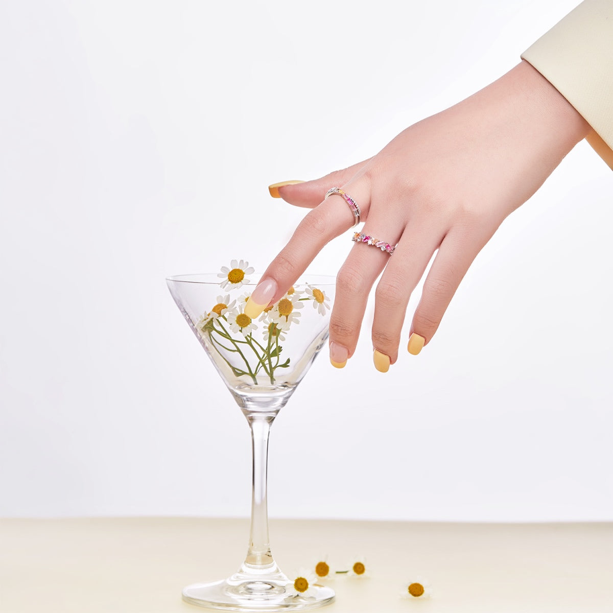 [Max Jewelry ]Energetic Elegant Radiant Cut Party Ring