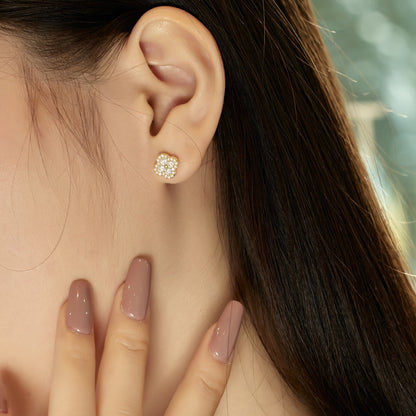 [Max Jewelry ]Four-Leaf Clover Flower Shaped Earrings