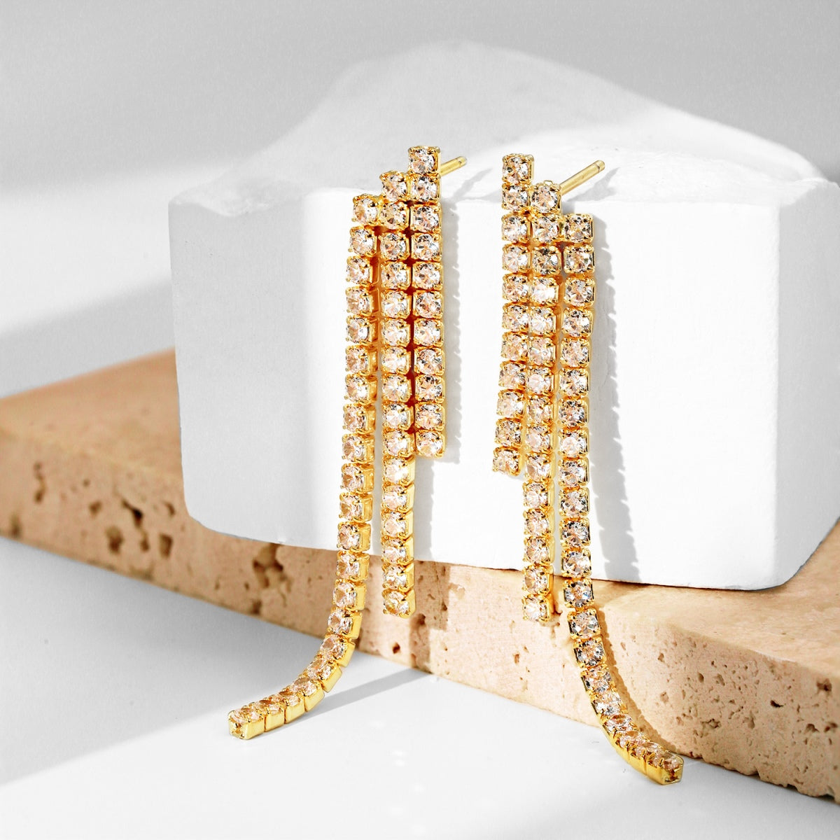 [Max Jewelry ]Luxurious Dainty Banquet Earrings