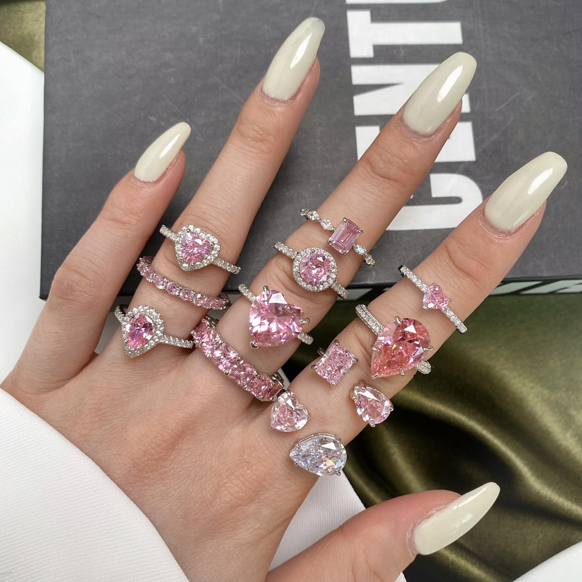 [Max Jewelry ]0.5 Carat CaratEternity Charming Heart Shape Lover Ring