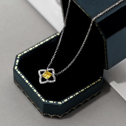 [Max Jewelry ]Exquisite Flower Shape Princess Cut Necklace