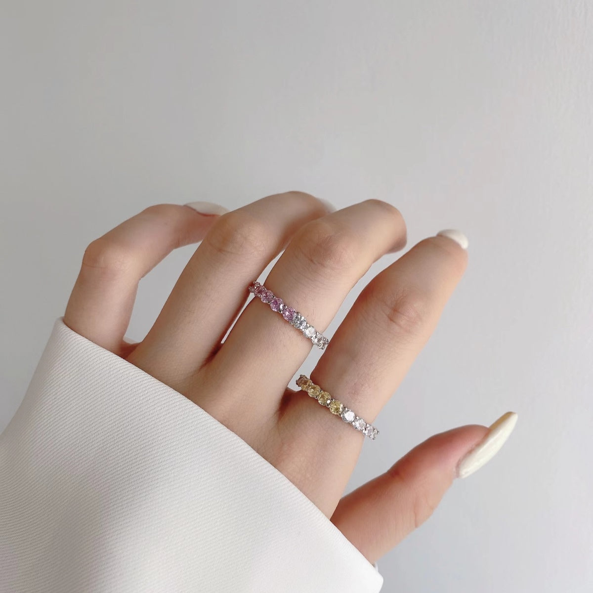 [Max Jewelry ]Sparkling Round Cut Tennis Ring