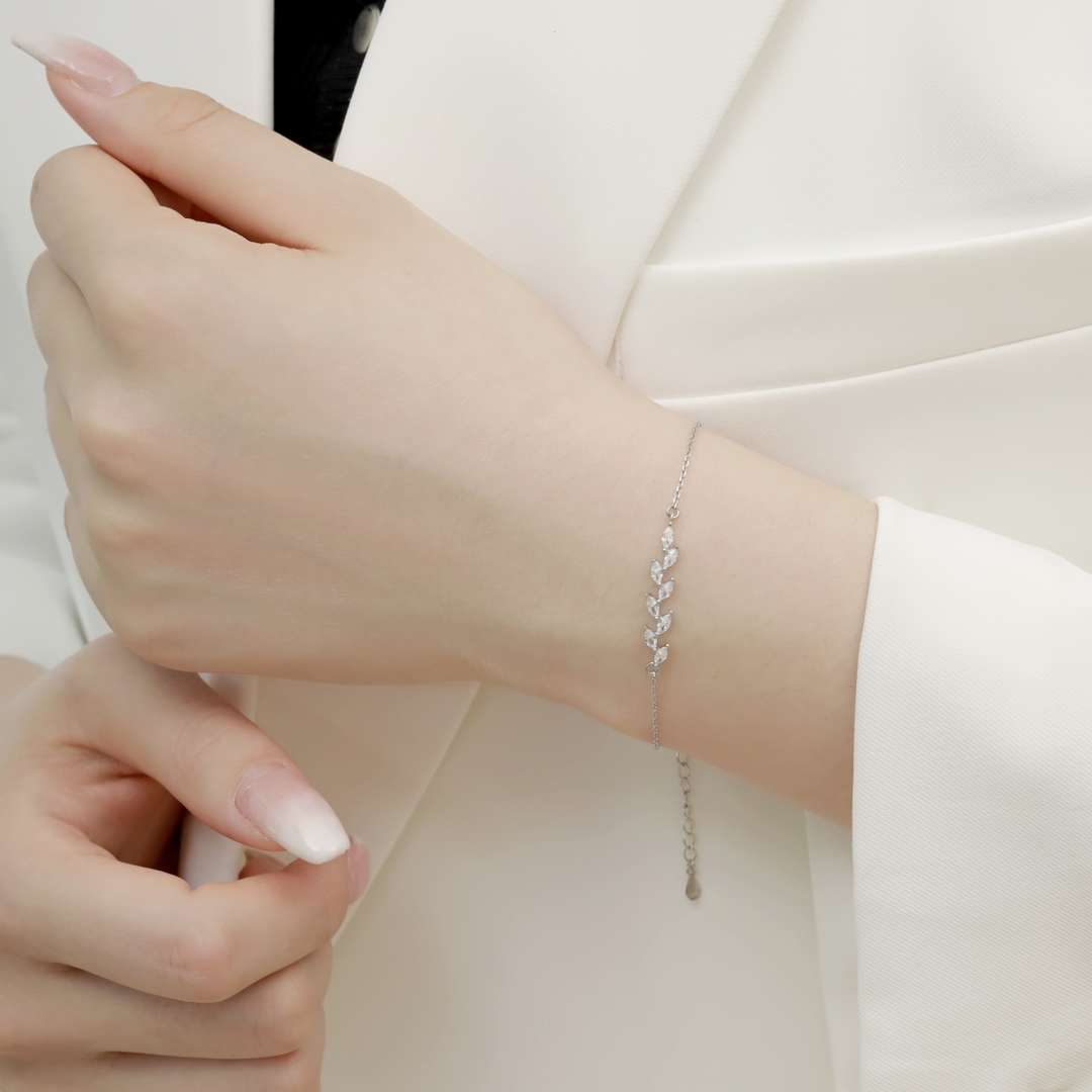 [Max Jewelry ]Elegant Wheat Leaves Shape Bracelet
