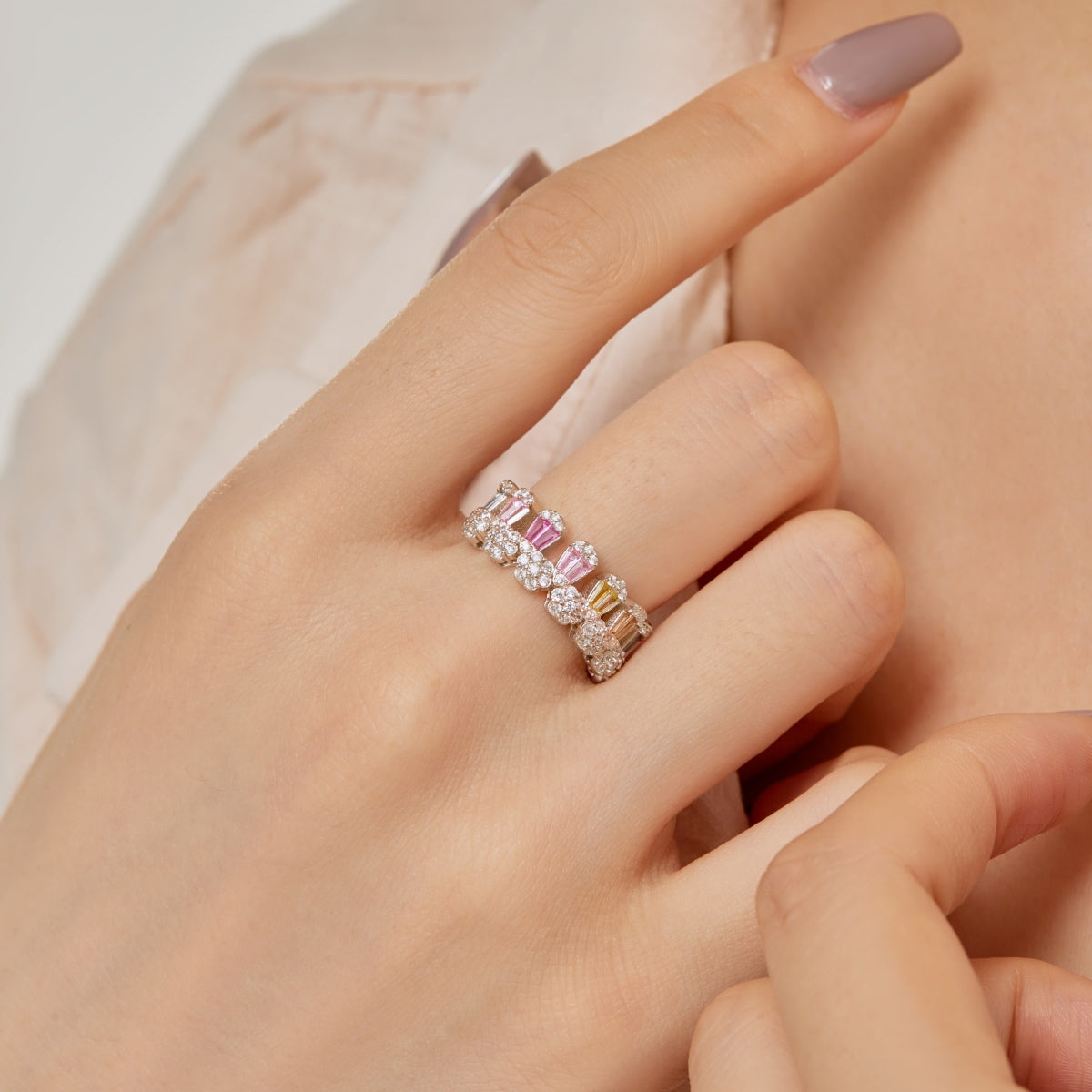 [Max Jewelry ]Gorgeous Radiant Cut Daily Ring