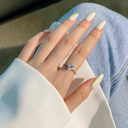 [Max Jewelry ]2.0 Carat Dazzling Lustrous Heart Cut Lover Ring