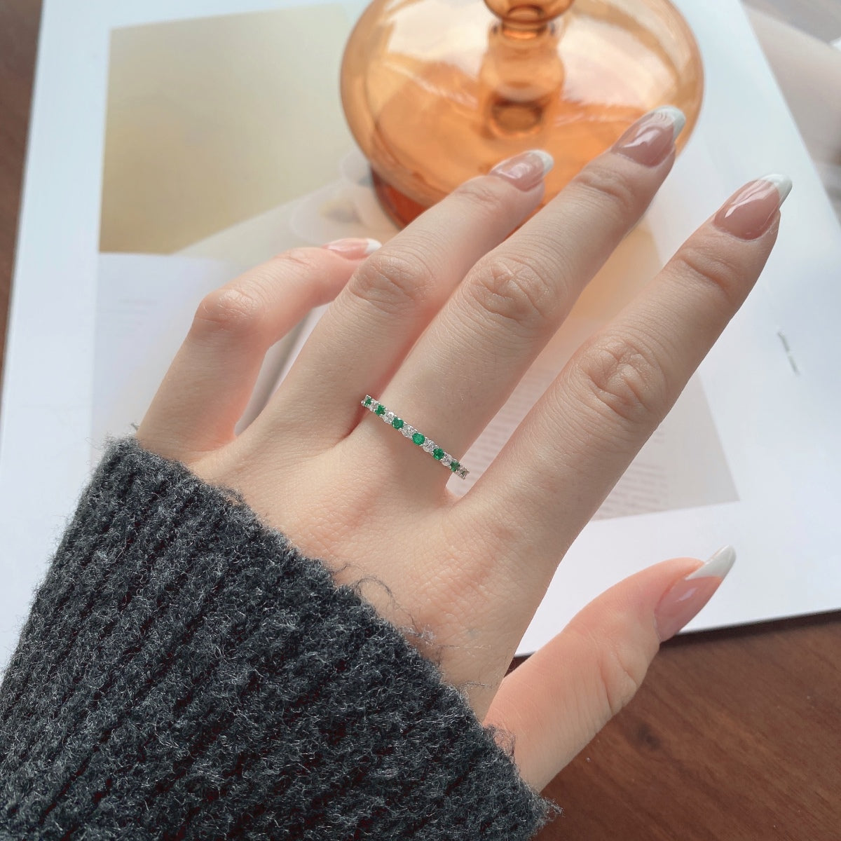 [Max Jewelry ]Exquisite Colorful Round Cut Tennis Ring