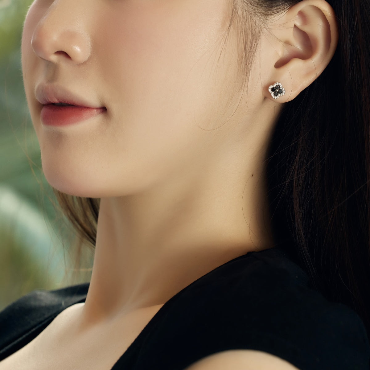 [Max Jewelry ]Four-Leaf Clover Flower Shaped Earrings