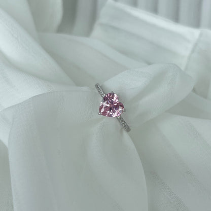 [Max Jewelry ]2.0 Carat Dazzling Lustrous Heart Cut Lover Ring