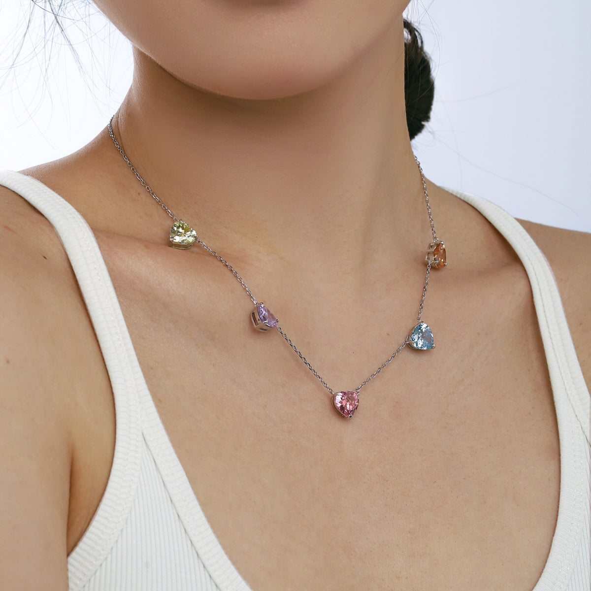 [Max Jewelry ]Sparkling Colorful Heart Cut Necklace