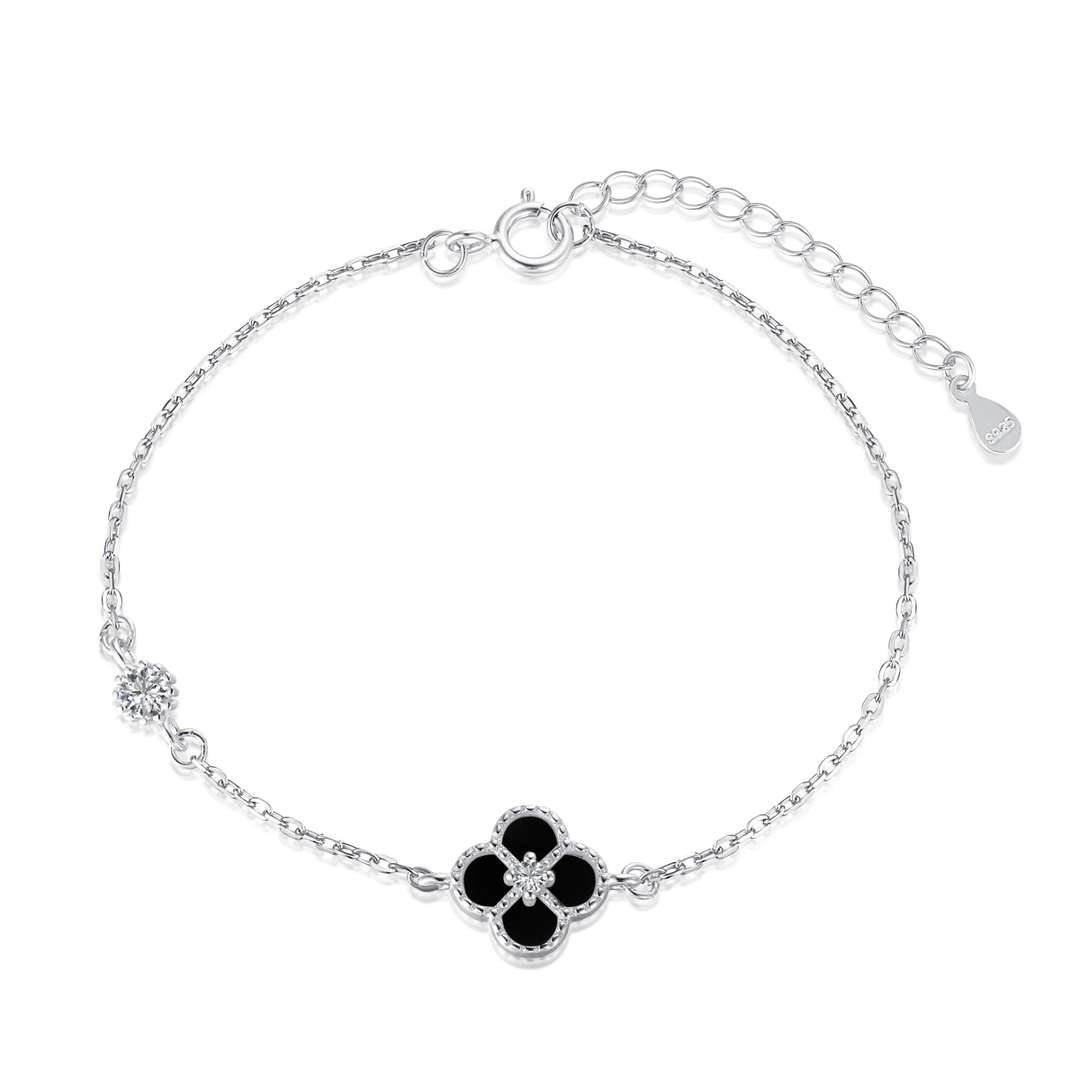 [Max Jewelry ]Delicate Four Leaf Clover Bracelet