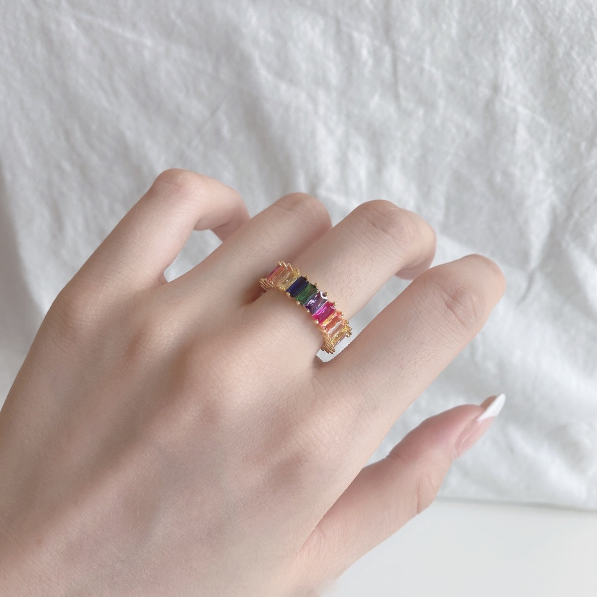[Max Jewelry ]Unique Colorful Radiant Cut RIng