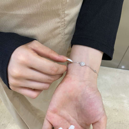 [Max Jewelry ]Dazzling Round Cut Shape Bracelet