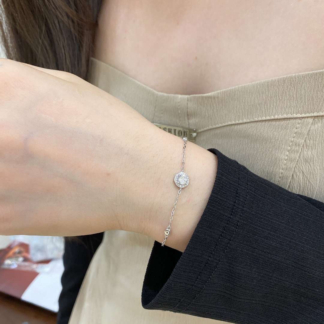 [Max Jewelry ]Dazzling Round Cut Shape Bracelet
