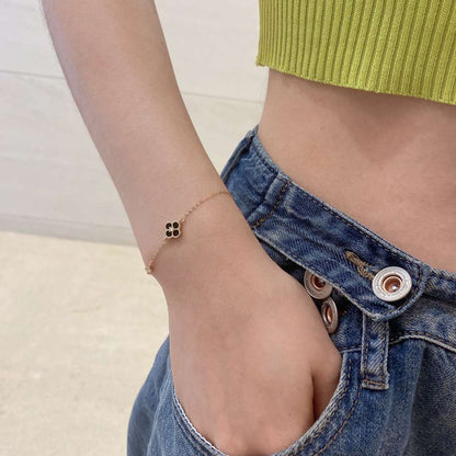 [Max Jewelry ]Delicate Four Leaf Clover Bracelet
