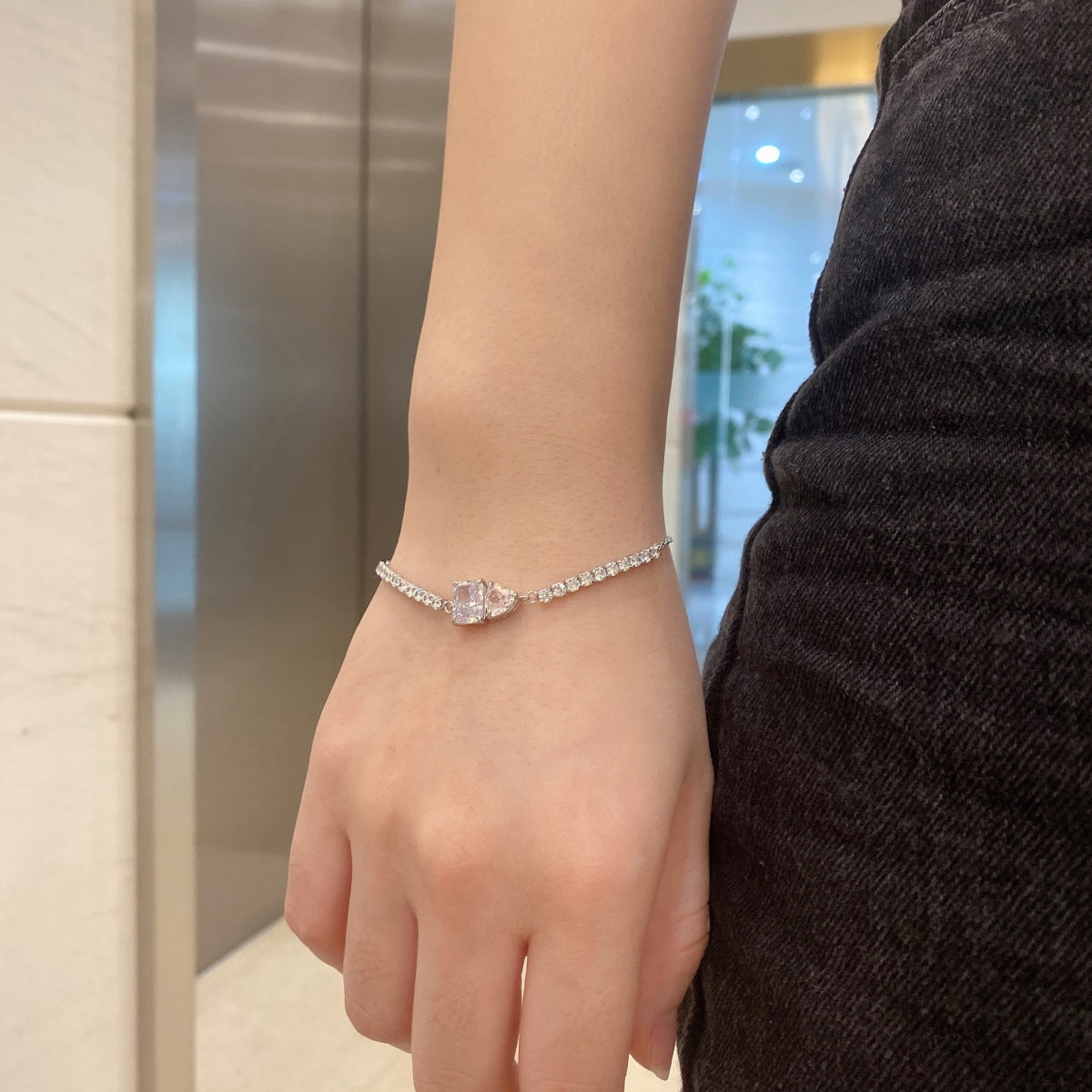 [Max Jewelry ]Dazzling Unique Multi Shape Lover Bracelet