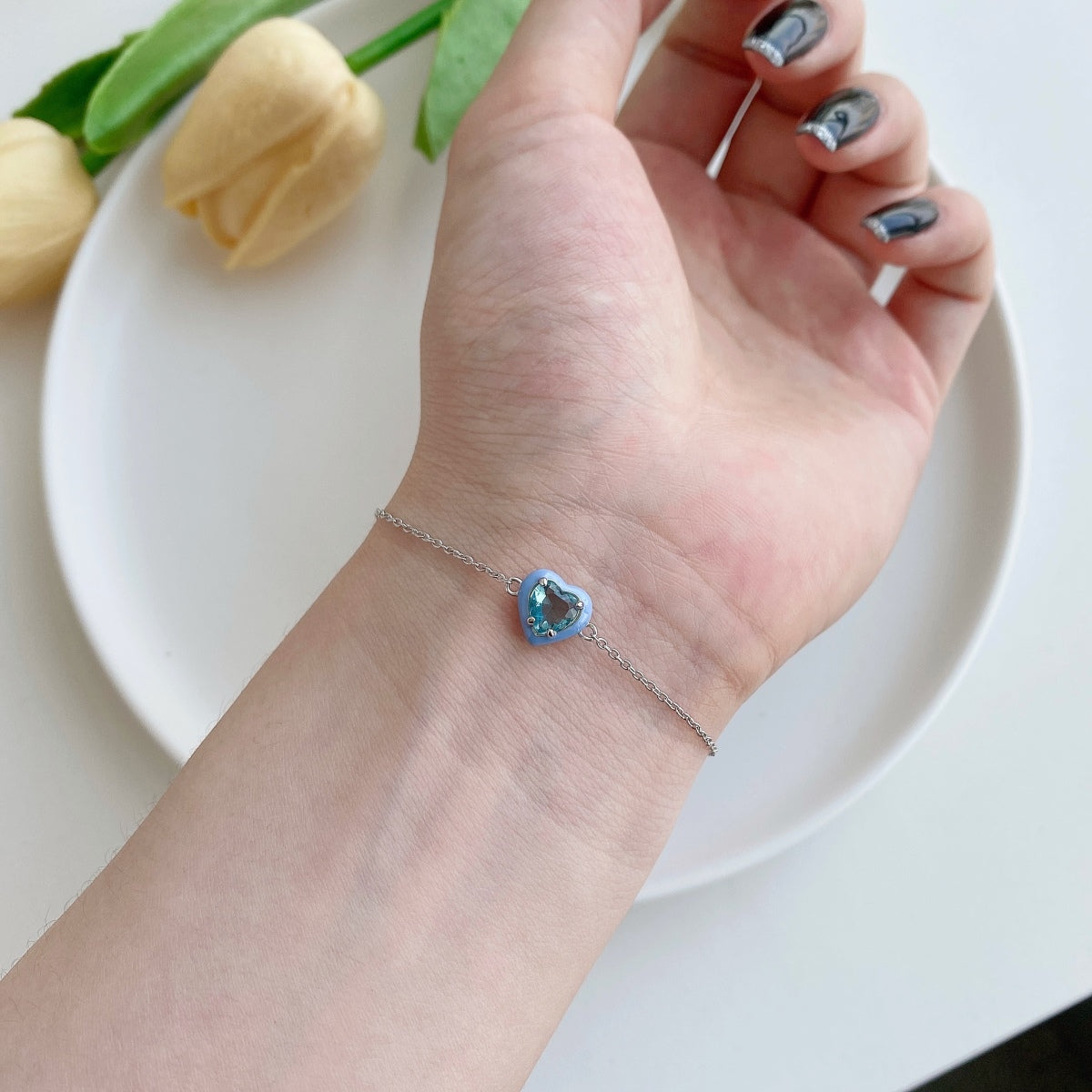 [Max Jewelry ]Sparkling Romantic Heart Shape Lover Bracelet