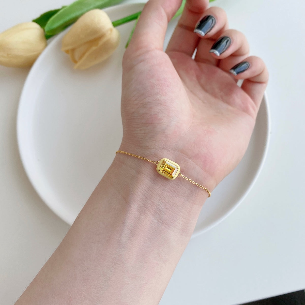 [Max Jewelry ]2.0 Carat Sparkling Colorful Emerald Cut Daily Bracelet